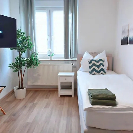 Platz Fuer Gruppen - 4 Schlafzimmer Mit Tv Lejlighed